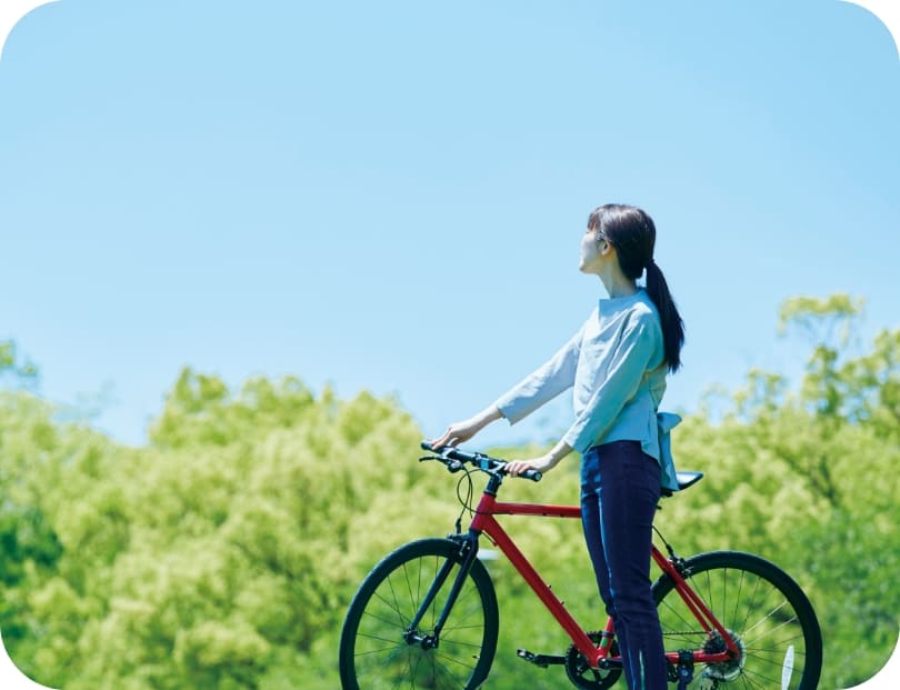 休日に出掛けている様子