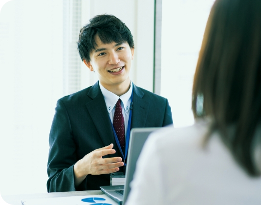 ミーティングしている様子